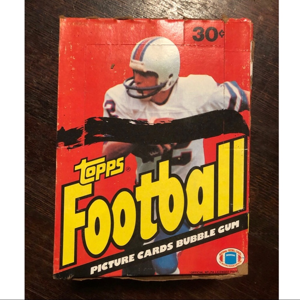 1983 Topps Football 36 wax pack - unopened